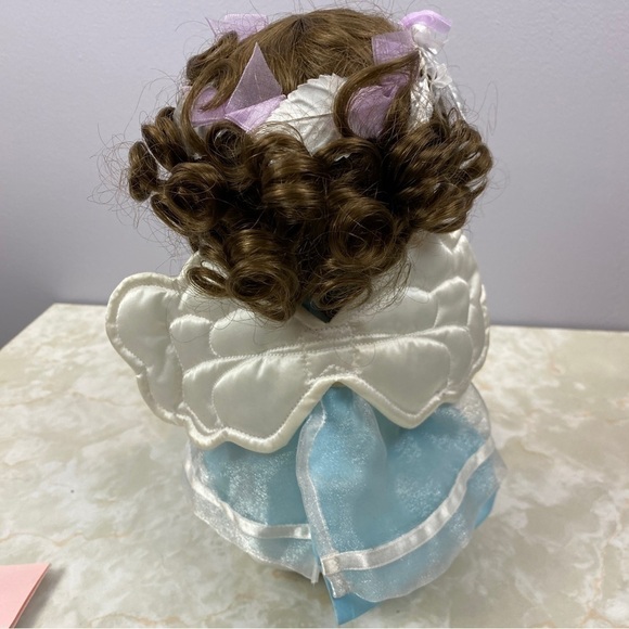 The Ashton Drake Galleries Precious Moments Blessings of Faith Doll - Picture 10 of 12